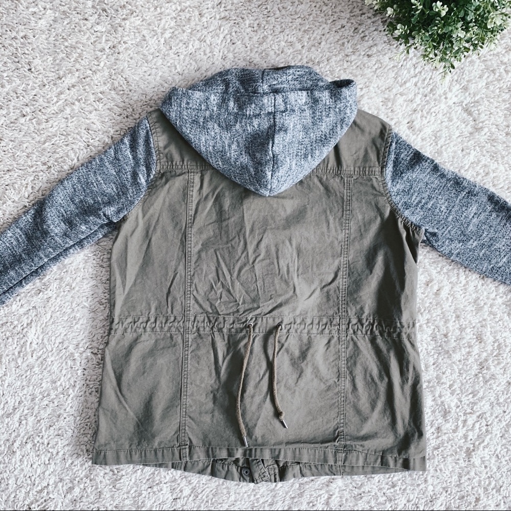 Zip-Up Utility Jacket & Removable Hood - Picture 4 of 8